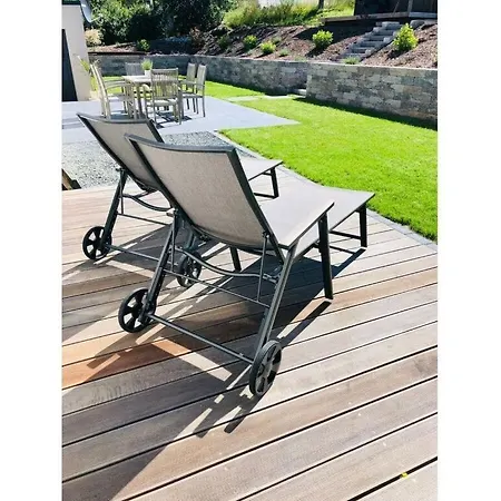 Spacious Near Ski-lift *
